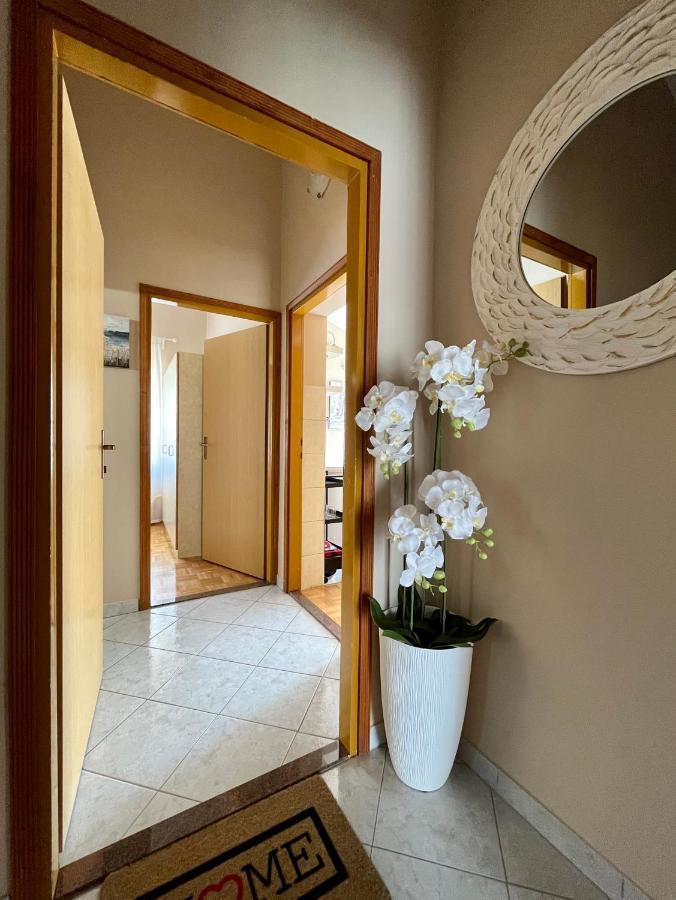 Sukošan Apartments Tino & Leon מראה חיצוני תמונה