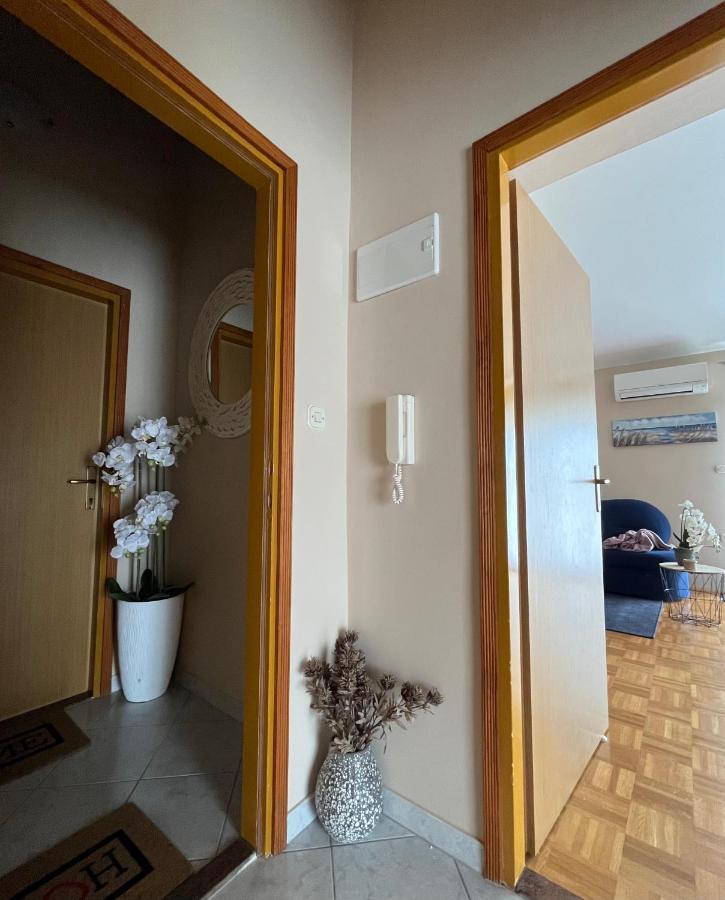 Sukošan Apartments Tino & Leon מראה חיצוני תמונה