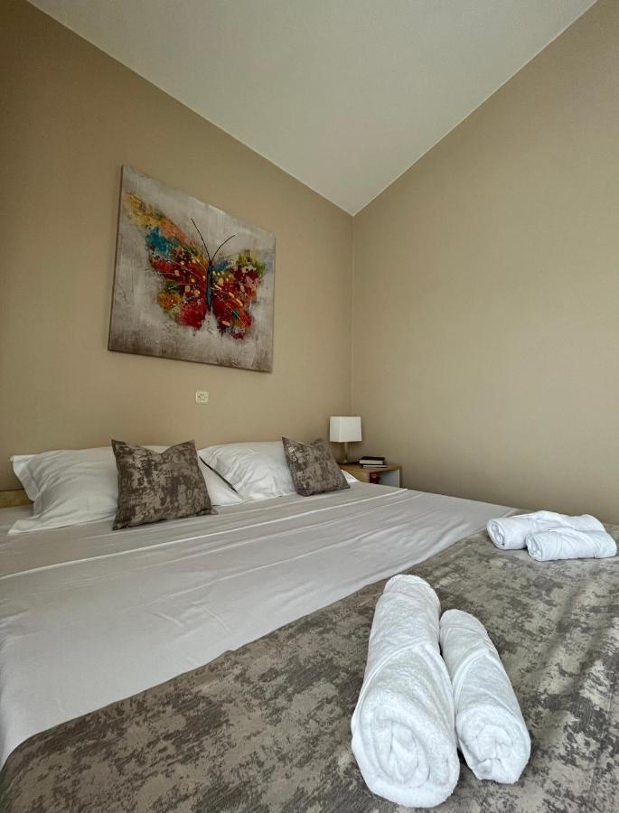Sukošan Apartments Tino & Leon מראה חיצוני תמונה